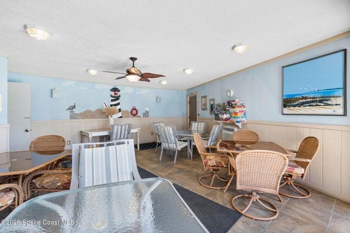 Clubhouse 2