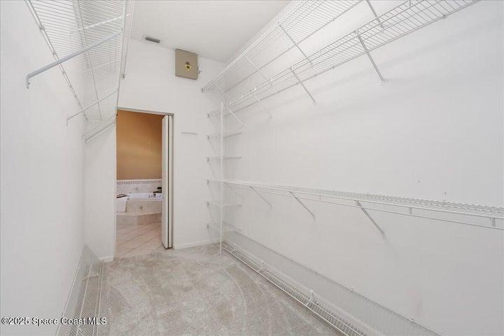 Master closet !!!! Oh wow entrance from the bath and the bedroom