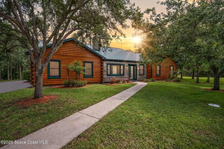5670 23rd Street SW, Vero Beach