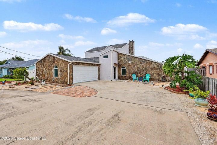 315 E Central Boulevard, Cape Canaveral, FL, 32920 photo 3