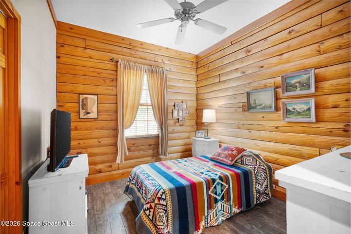 guest room 2