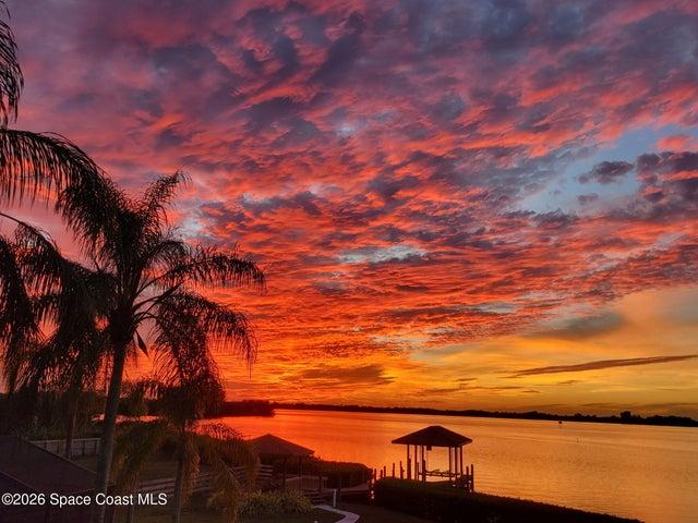 This photo was taken by the homeowner!