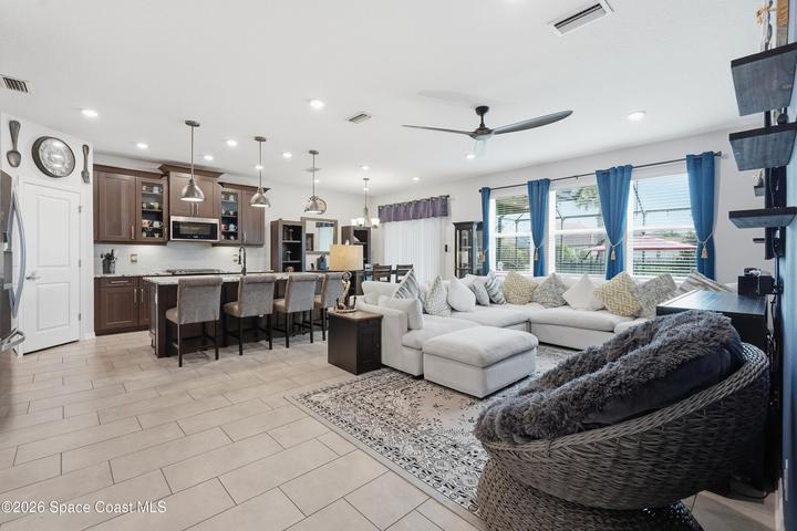 Spacious layout ideal for relaxing and entertaining guests
