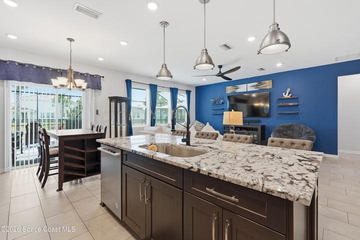 Functional layout perfect for everyday cooking and entertaining