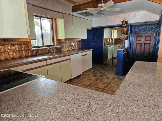 425 Arrowhead Lane, Melbourne Beach, FL, 32951 photo 11