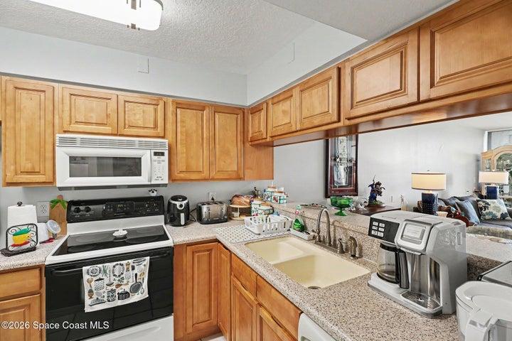 1420 Huntington Lane 2402, Rockledge, FL, 32955 photo 7