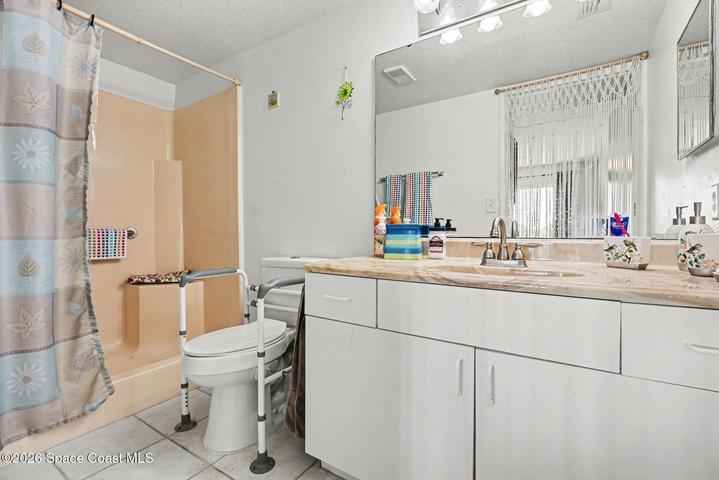 1420 Huntington Lane 2402, Rockledge, FL, 32955 photo 11