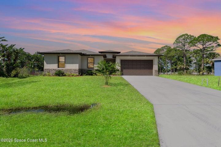 1195 Yakutat Avenue SE, Palm Bay
