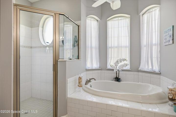 5828 Pine Ridge Circle, Vero Beach, FL, 32967 photo 11