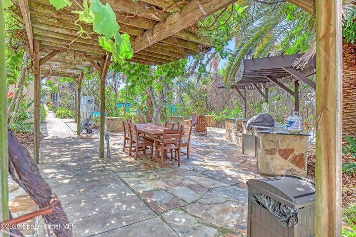 community cook out area