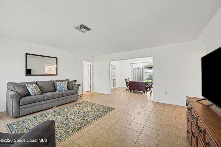 364 Formosa Drive, Cocoa Beach, FL, 32931 photo 5