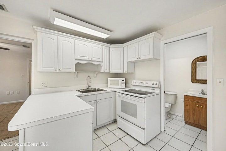 364 Formosa Drive, Cocoa Beach, FL, 32931 photo 21