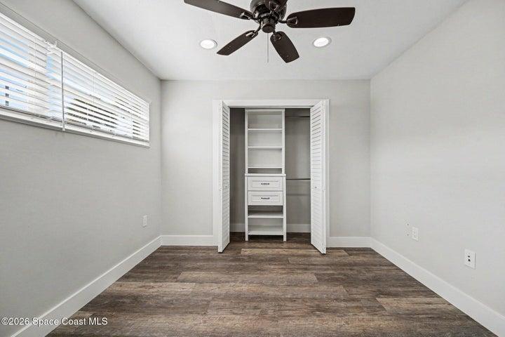 Guest bedroom or office