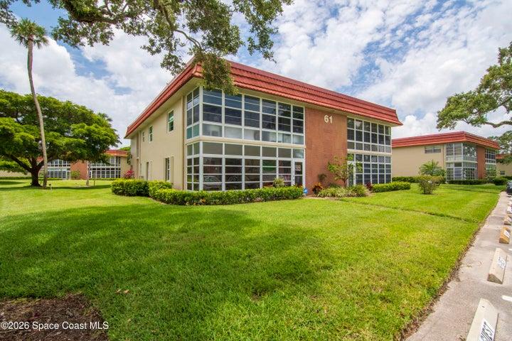 61 Woodland Drive 106, Vero Beach