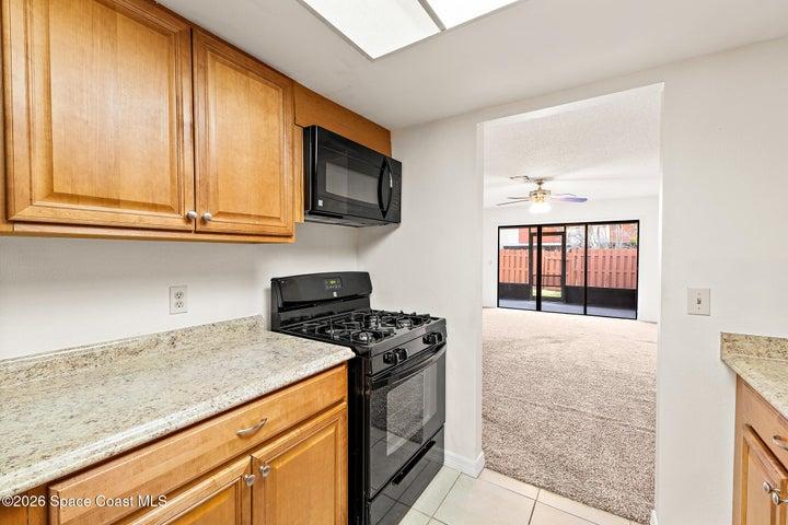 Solid Wood Cabinets