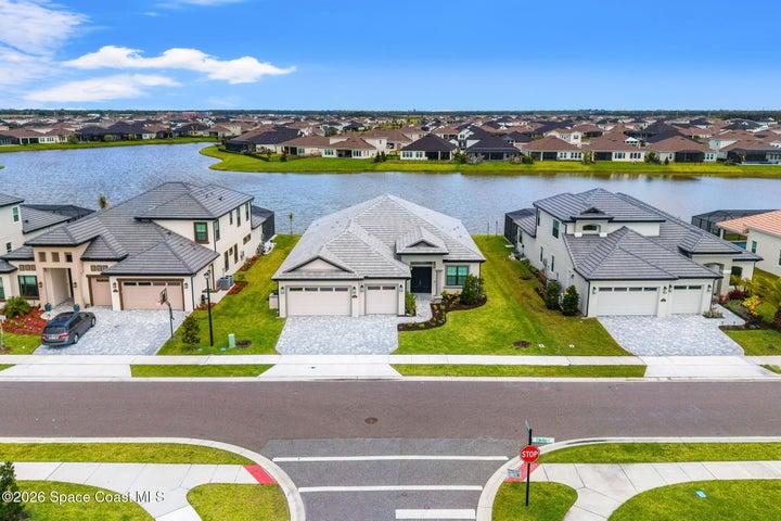 2363 Edestus Drive, Melbourne