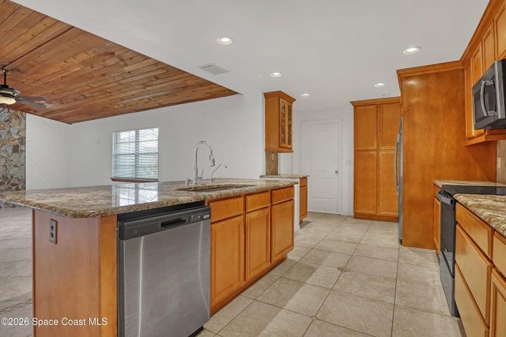 524 Aviation Avenue NE, Palm Bay, FL, 32907 photo 5