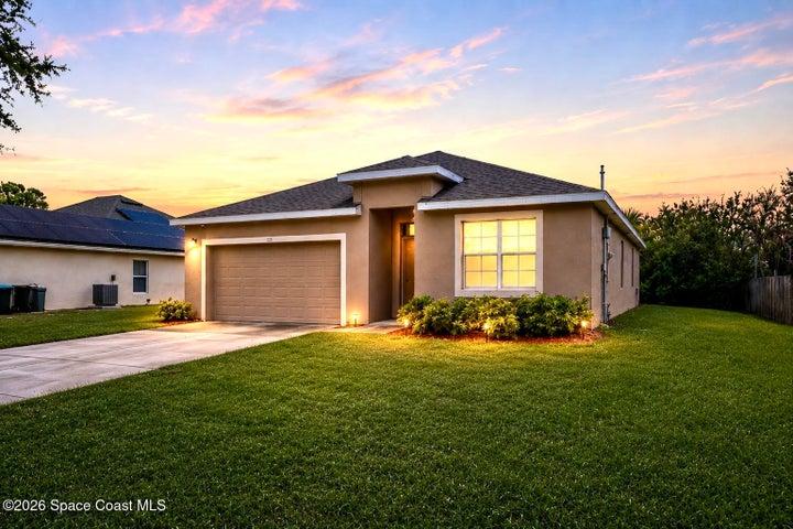 335 Calcutta Avenue NW, Palm Bay, FL, 32907 photo 2