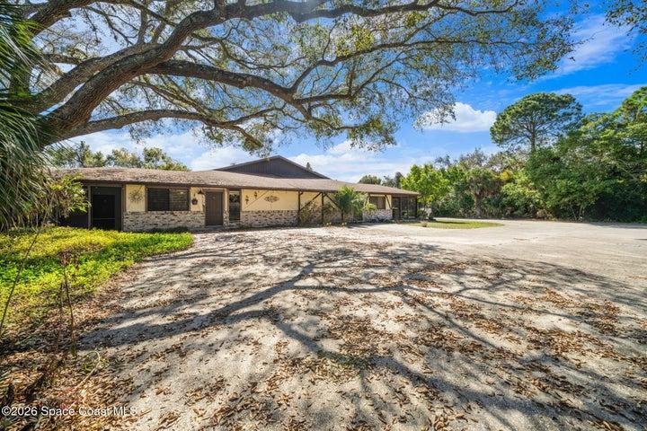6109 Gallop Court, Titusville, FL, 32780 photo 2