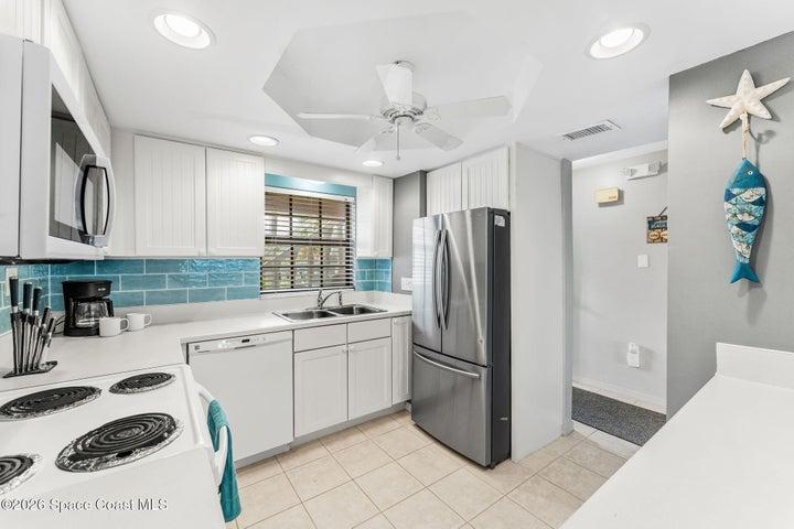 5350 Ocean Beach Boulevard 102, Cocoa Beach, FL, 32931 photo 8