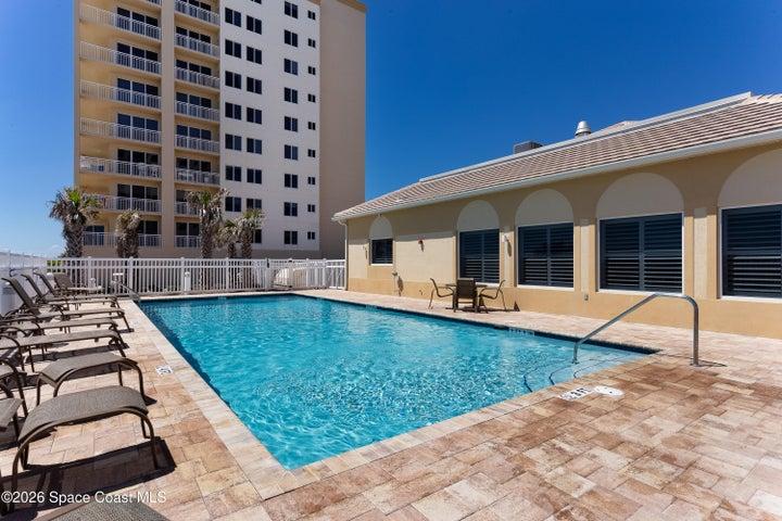 Lovely clubhouse offering extra space for entertaining.