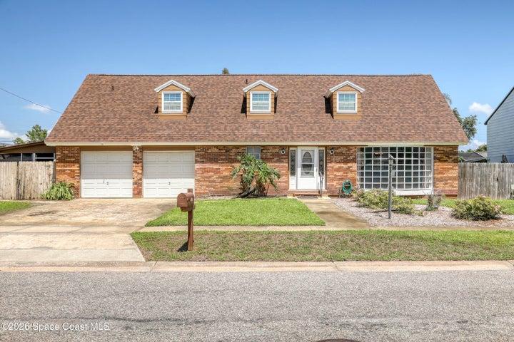 565 Ora Dell Avenue, Titusville