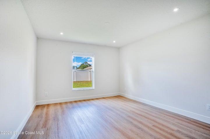 Guest Bedroom 2