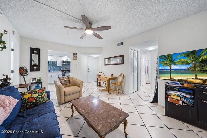 1507 SE Royal Green Circle 102, Port St. Lucie, FL, 34952 photo 2