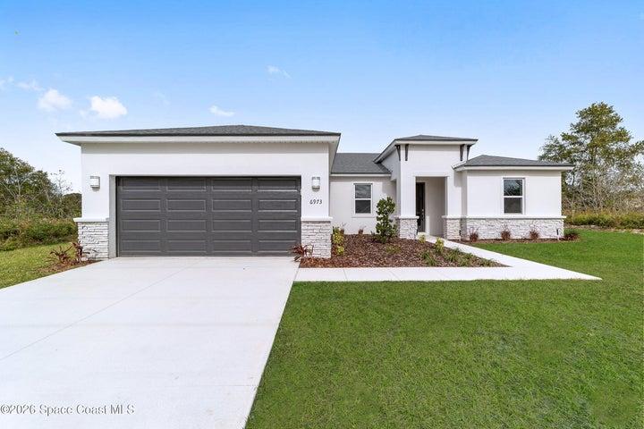 771 Campina Avenue SE, Palm Bay