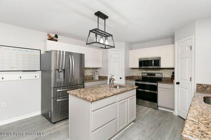 571 Tortuga Way, Melbourne, FL, 32904 photo 3