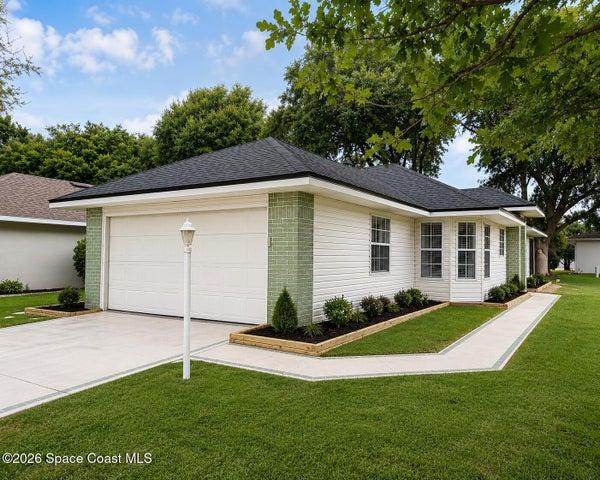 5745 King James Avenue, Leesburg