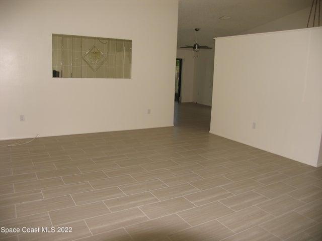 1456 N Brook Drive N, Melbourne, FL, 32935 photo 4