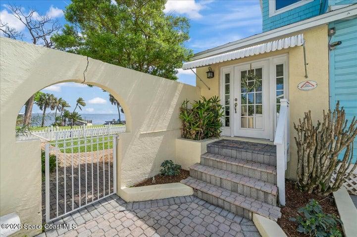1110 Riverside Drive, Titusville, FL, 32780 photo 3