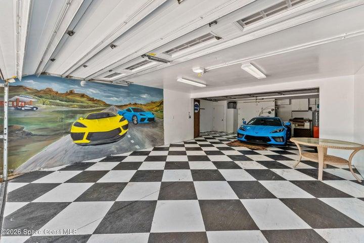 4 car deep garage