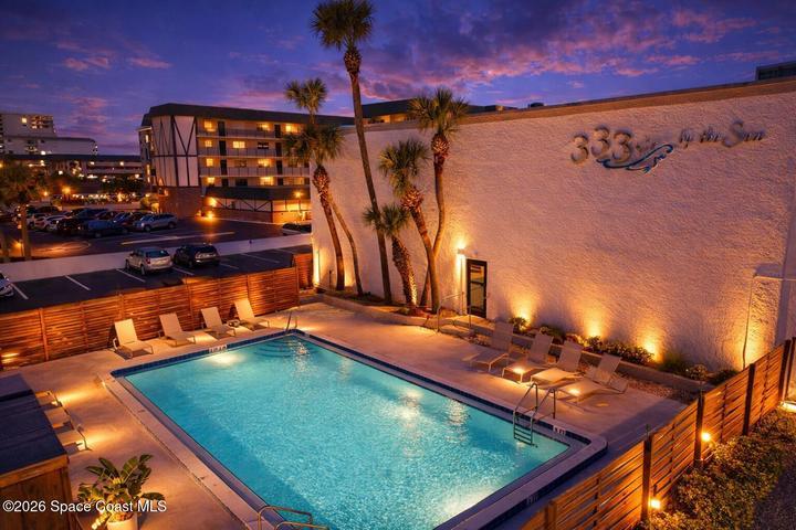 Pool Twilight