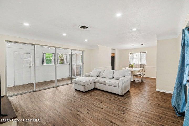2425 Heritage Drive, Titusville, FL, 32780 photo 2