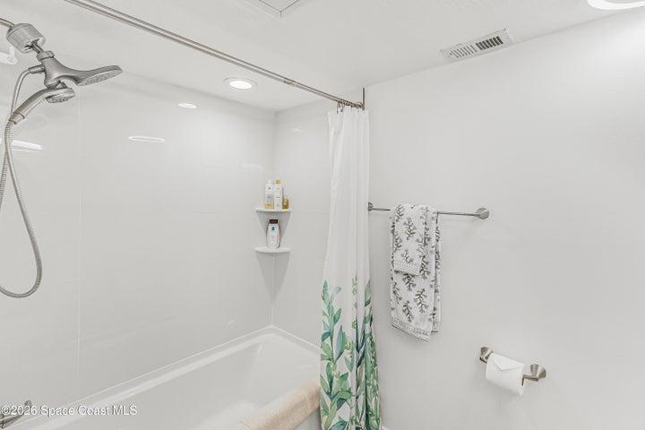 1850 Charlesmont Drive 119, Indialantic, FL, 32903 photo 12
