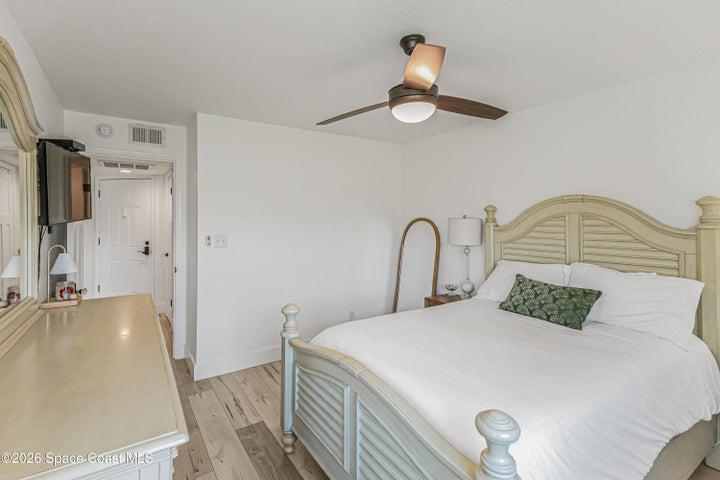 1850 Charlesmont Drive 119, Indialantic, FL, 32903 photo 16