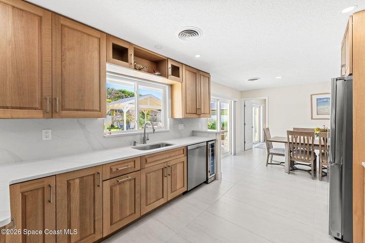 Quartersawn White Oak cabinets