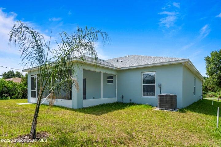 137 Prairie Street SE, Palm Bay, FL, 32909 photo 3