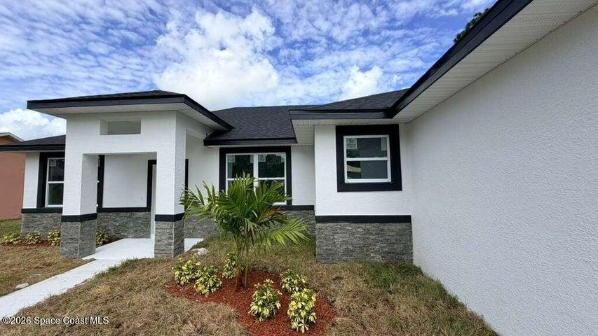 526 Oleander Lane NW, Palm Bay, FL, 32907 photo 2