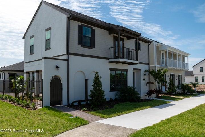 2307 Spur Drive, Melbourne
