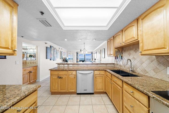 3031 S Atlantic Avenue 302, Cocoa Beach, FL, 32931 photo 11