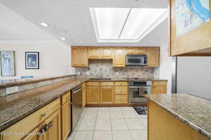 3031 S Atlantic Avenue 302, Cocoa Beach, FL, 32931 photo 16