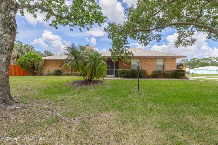 460 Neptune Drive NE, Palm Bay, FL, 32907 photo 4