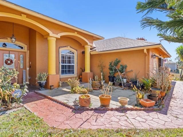 882 Palo Alto Street SE, Palm Bay, FL, 32909 photo 2