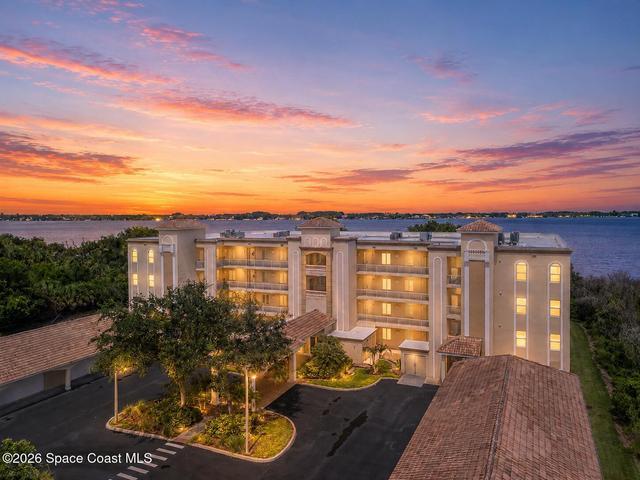 Thank you for touring Unit 101 and Laguna Vista Condominiums in Rockledge Florida. It's just as beautiful by night as it is by day.