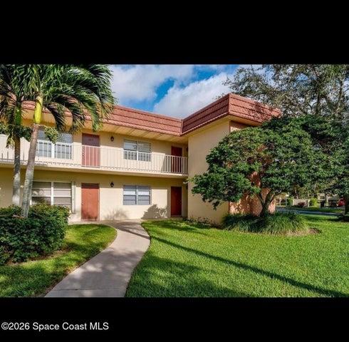 25 Vista Gardens Trail 204, Vero Beach