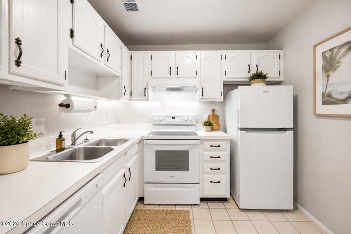 25 Vista Gardens Trail 204, Vero Beach, FL, 32962 photo 6
