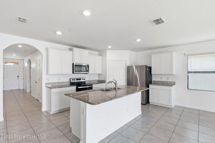 826 Remington Green Drive SE, Palm Bay, FL, 32909 photo 2